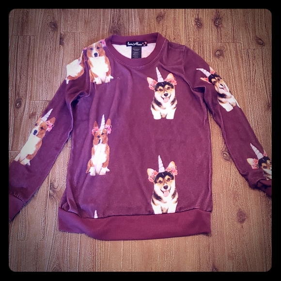 Girls size 8 long sleeved shirt - Picture 1 of 2